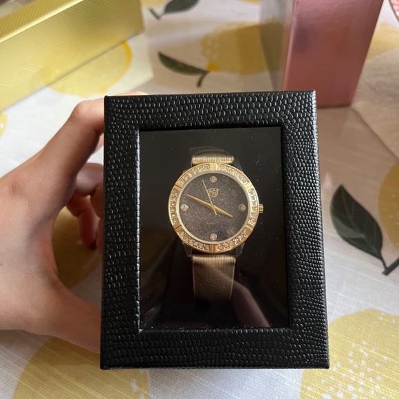 Elizabeth Taylor White Diamonds watch - Picture 8 of 8